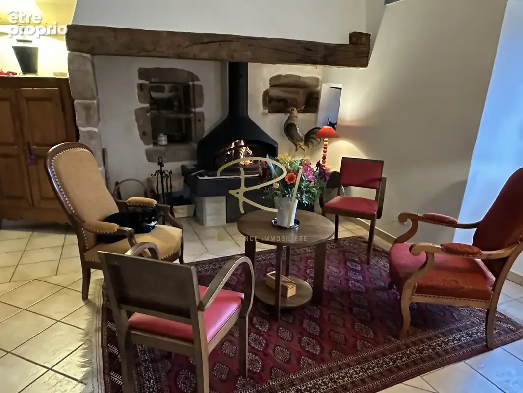 Mas en pierre rénové avec dépendances et piscine - photo 13