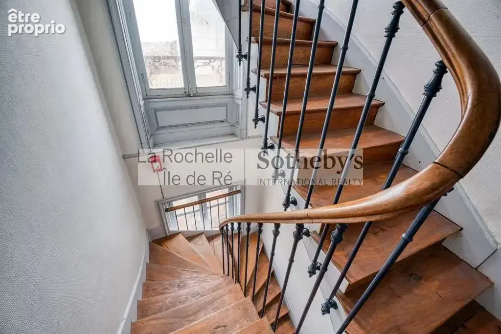 Appartement en centre ville de 110m2 avec deux chambres et ascen - photo 12