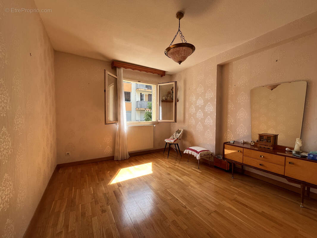 Appartement hyper centre jassans - photo 14