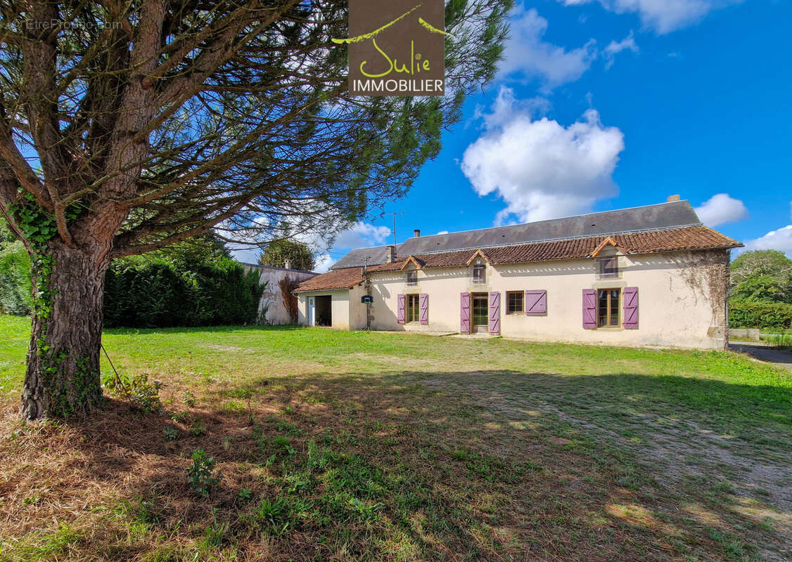 Maison à BRESSUIRE