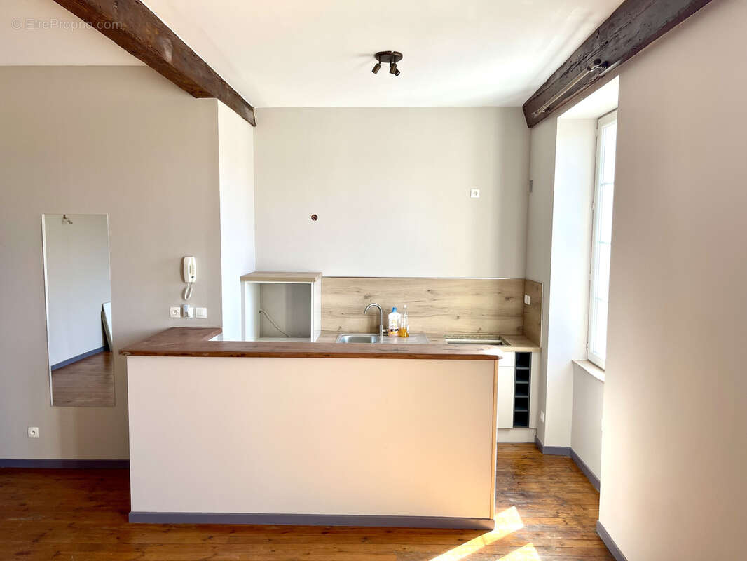 Appartement à PIERRELATTE