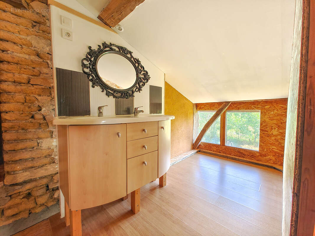 Maison à TERREBASSE