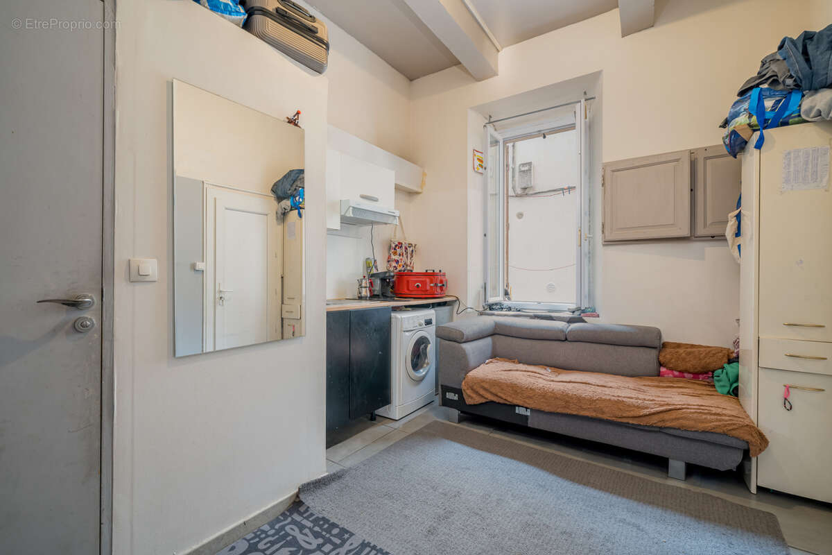 Appartement à MARSEILLE-11E