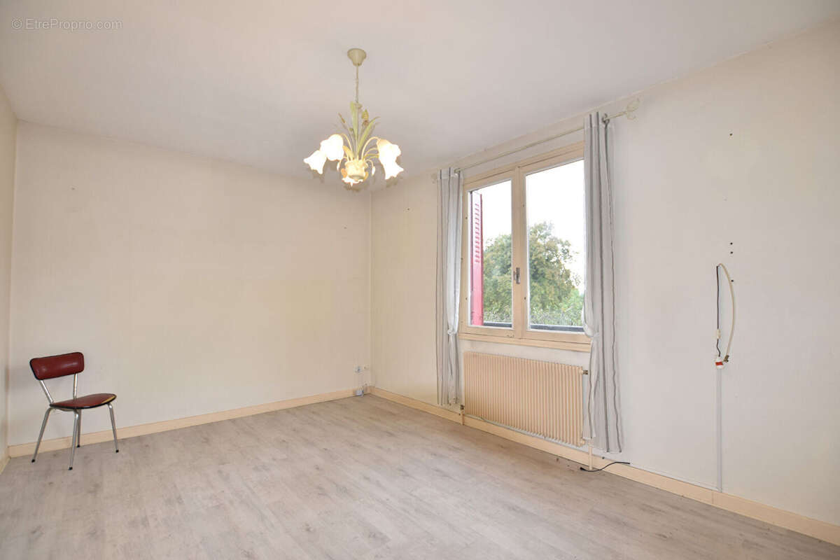 Maison à SAINT-MARTIN-D&#039;ESTREAUX