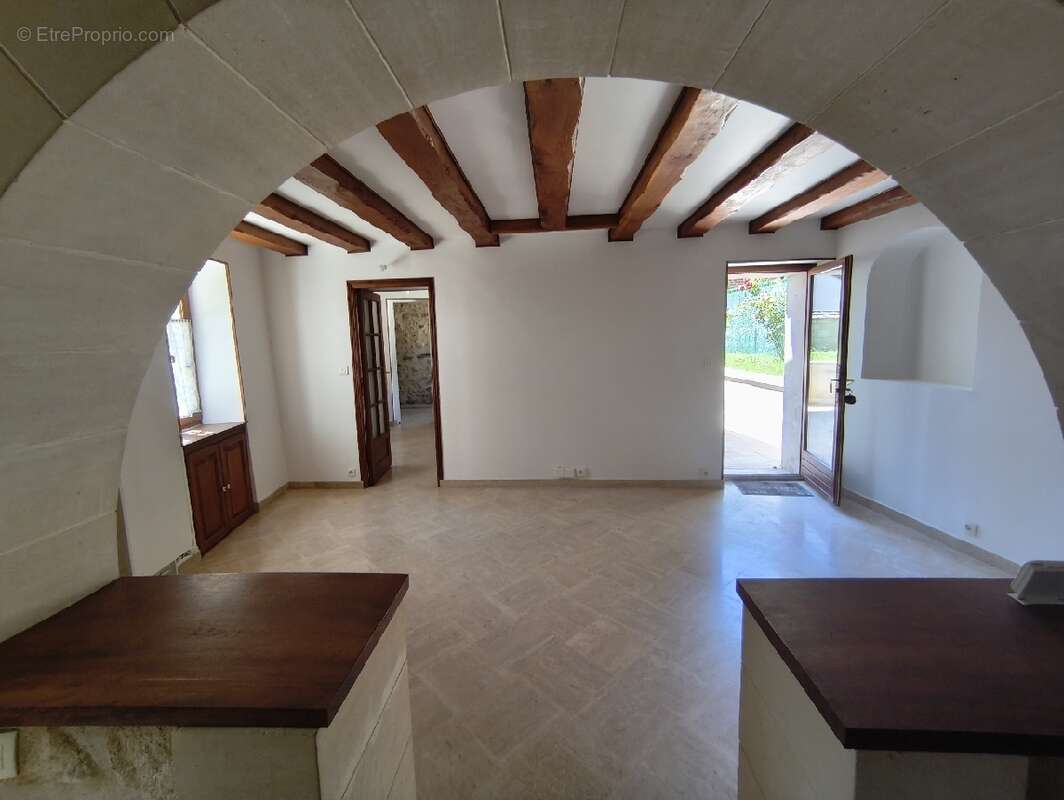 Maison 64 m² à Nesles-La-Vallee  - photo 6