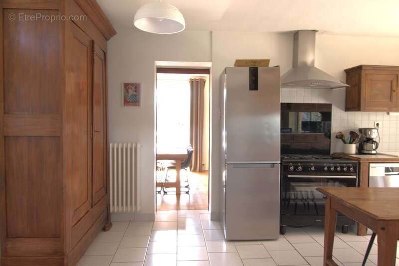 Maison à LE LARDIN-SAINT-LAZARE