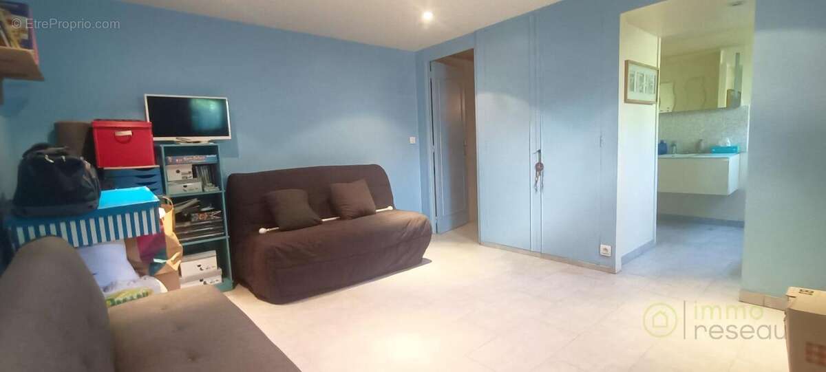 Maison 109 m² à Linas  - photo 12