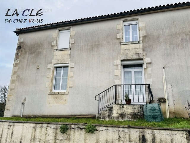 Maison à NIEUL-SUR-L'AUTISE