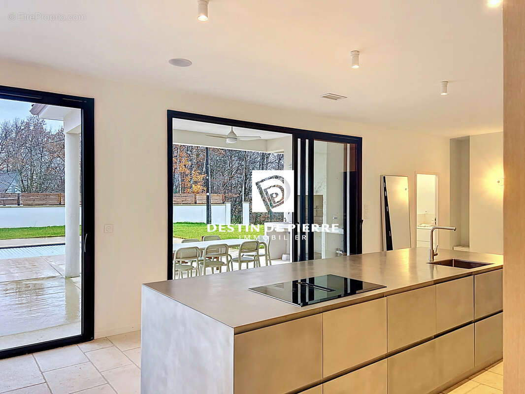 Maison à SAINT-MEXANT