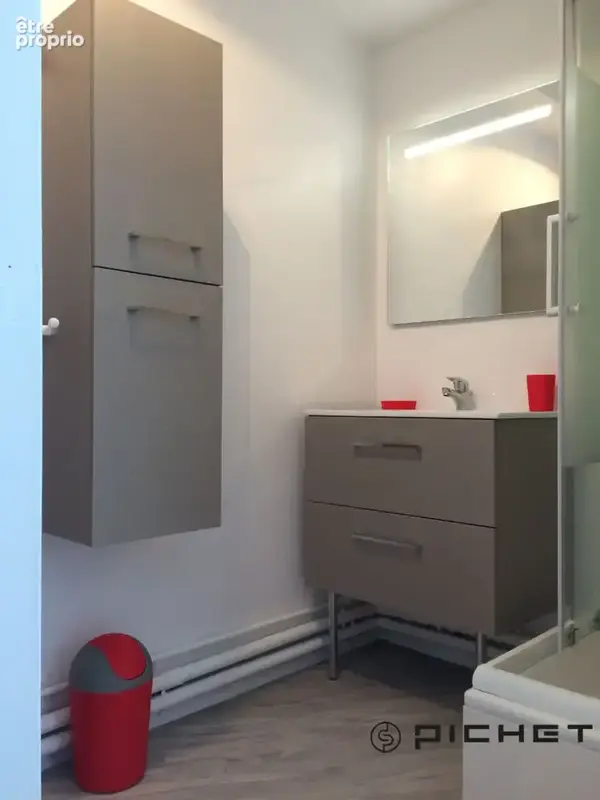 La rochelle face a la mer studio meuble de 18.61m² ; - photo 8