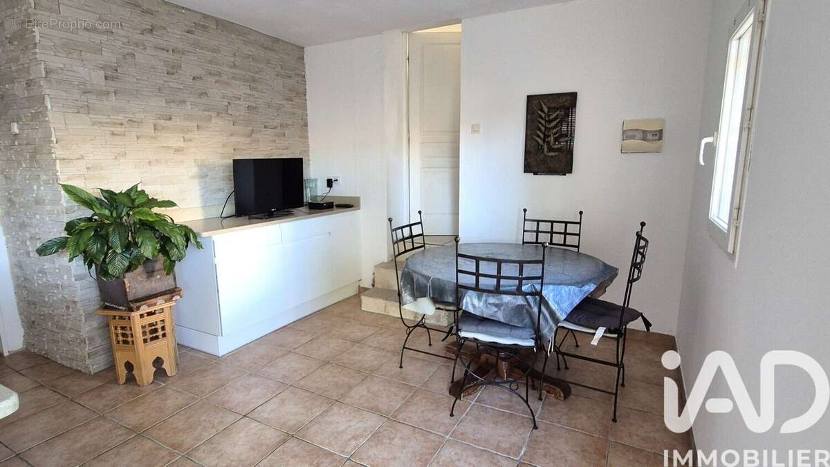 Photo 3 - Maison à BAGNOLS-SUR-CEZE
