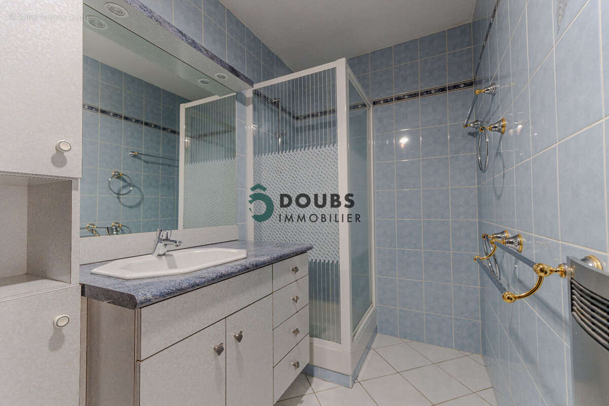 Appartement à VILLERS-LE-LAC