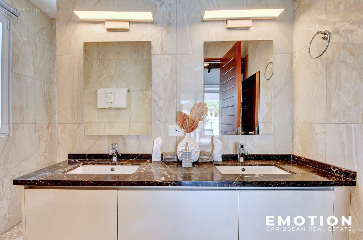 Maison à SAINT-MARTIN