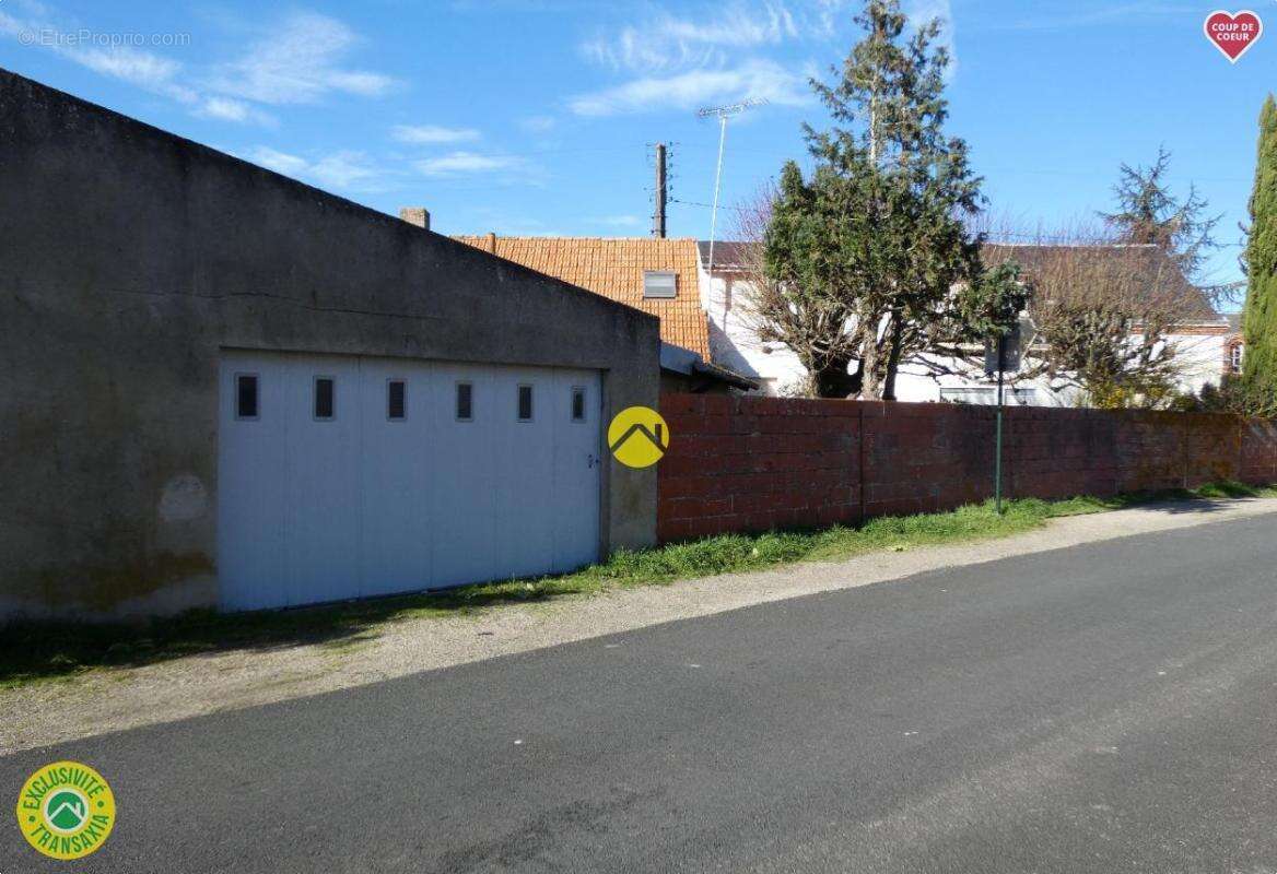 Maison à LA FERTE-SAINT-AUBIN