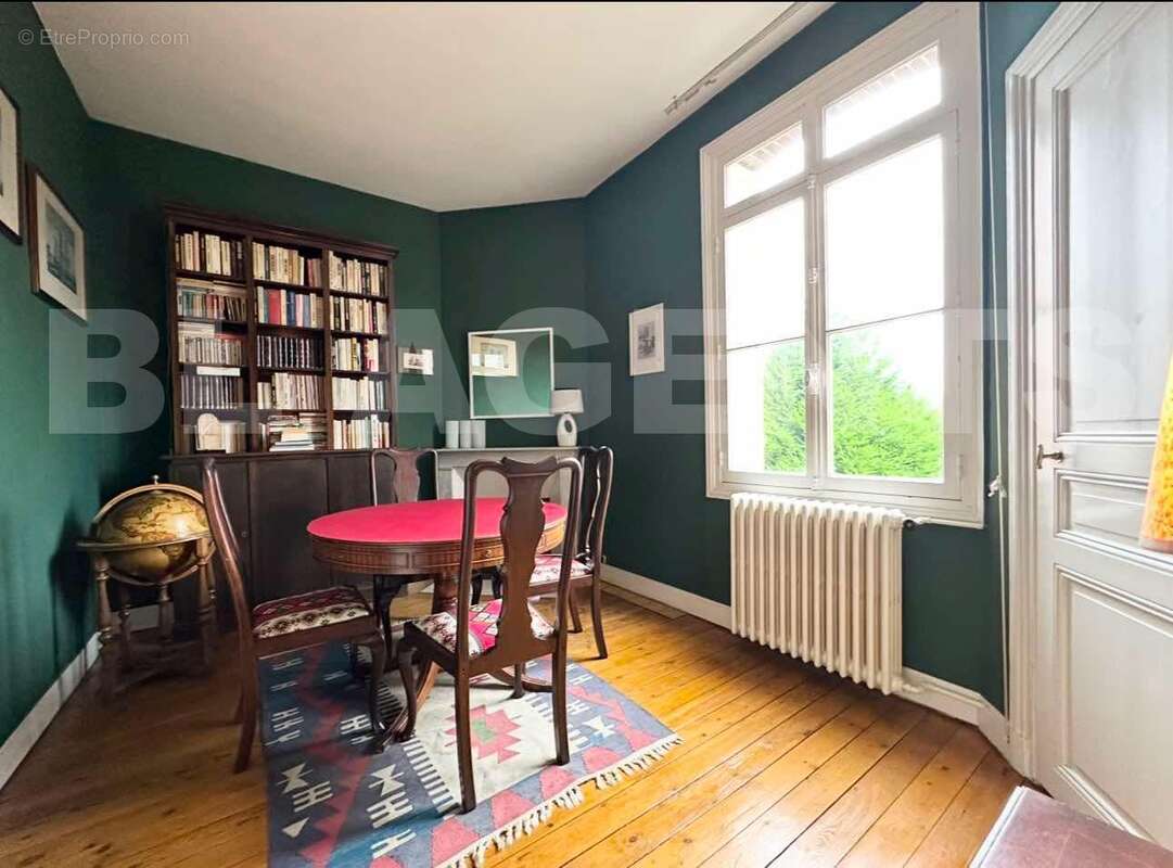 Messenger_creation_2782C675-E127-490D-A7E4-E99F2895C4A7 - Maison à DIEPPE