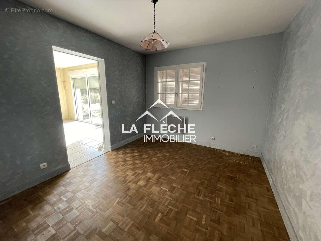 Maison à LA FLECHE