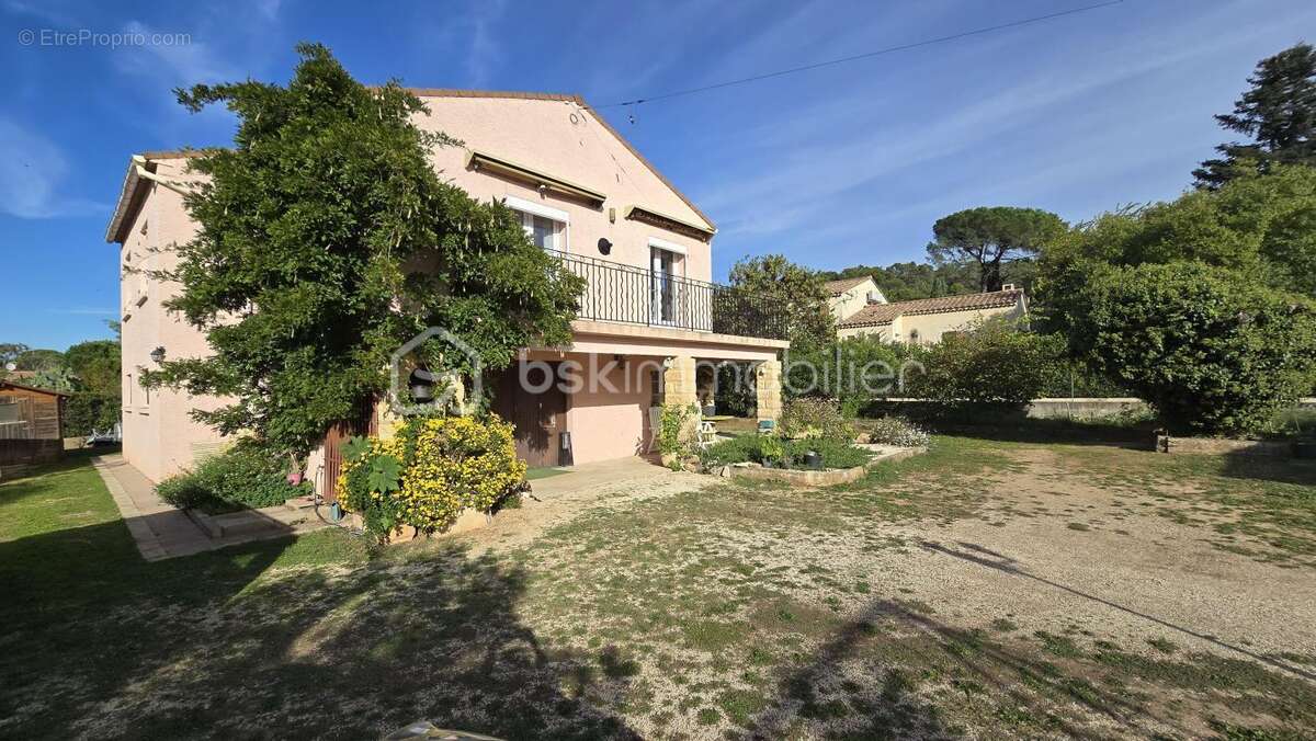 Maison à BAGNOLS-SUR-CEZE