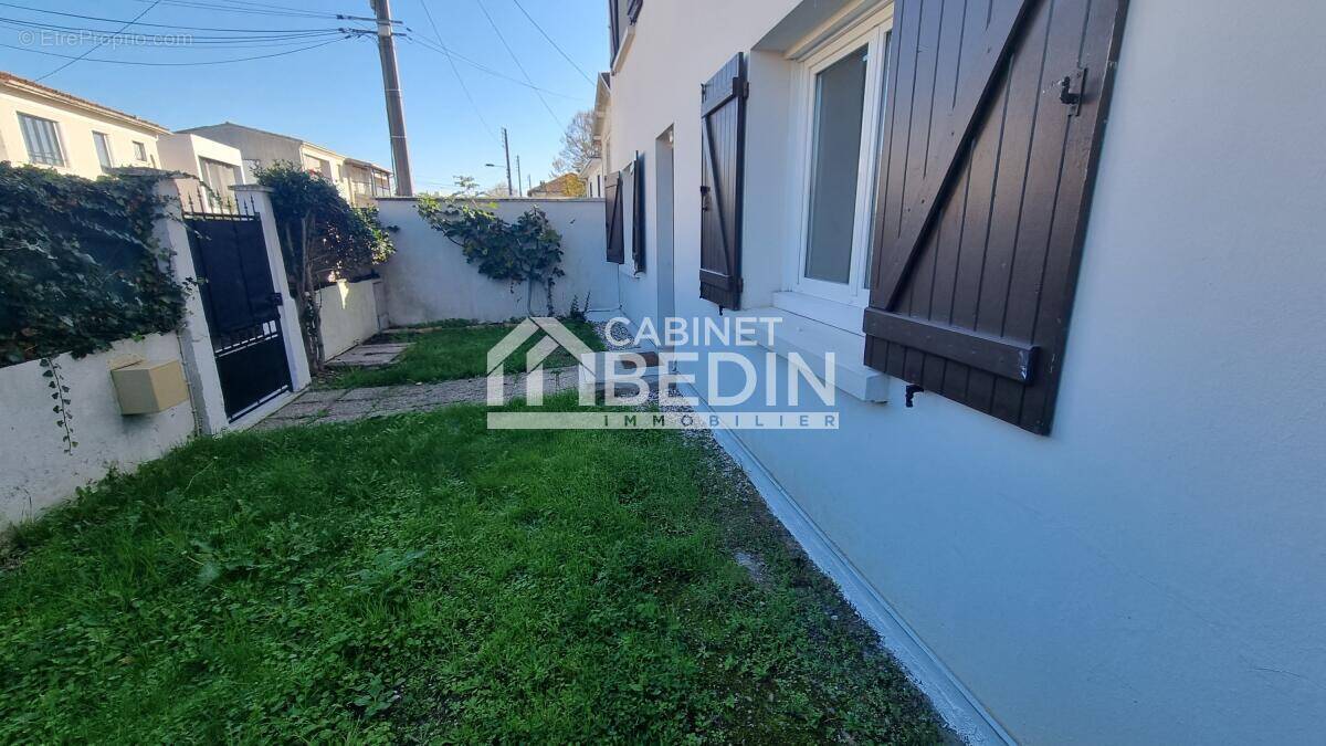 Appartement à BORDEAUX