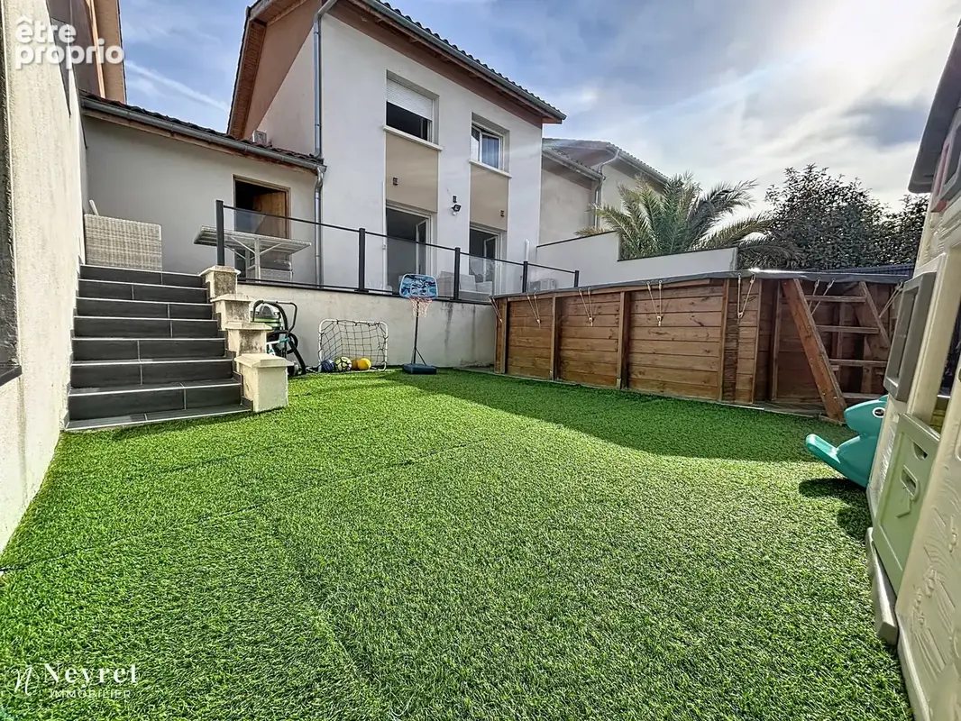 Photo Maison à Chasse-Sur-Rhone au prix de 289 000€