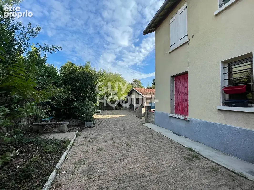 Maison à SAINT-PRIEST