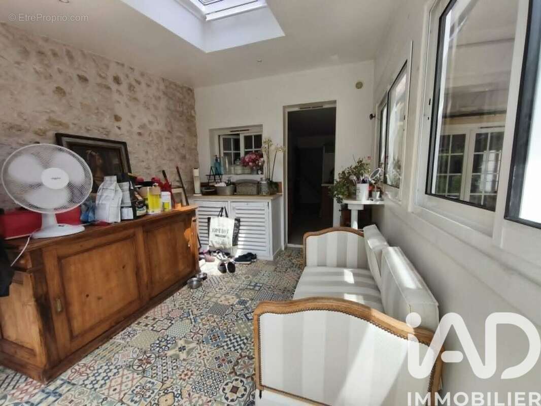 Maison 112 m² à Briarres-Sur-Essonne  - photo 9