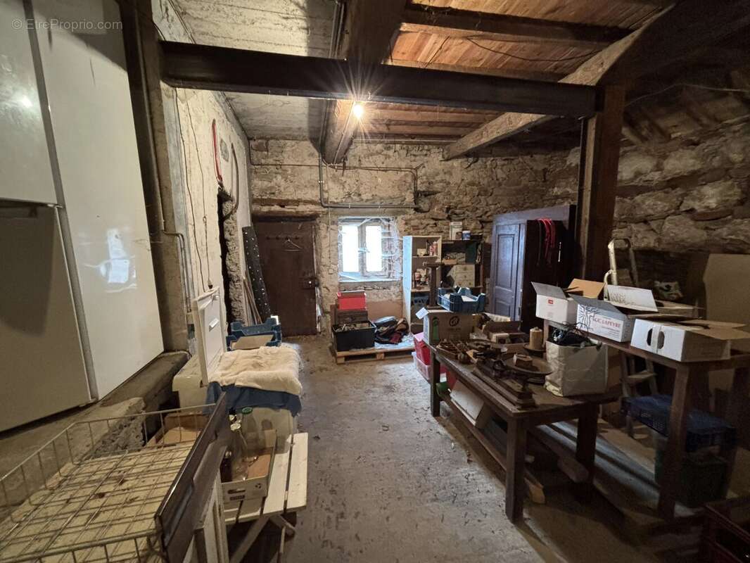 Maison à CAUNES-MINERVOIS