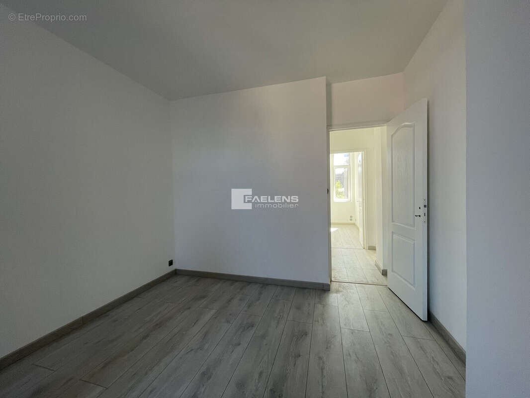 Appartement 56 m² à Lille  - photo 5