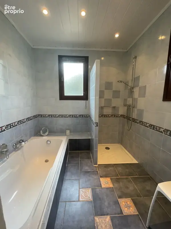 Aux portes d'ANDUZE, maison d’architecte F6 de 210 m2 avec piscine, vue panoramique et terrain de 5843 m2 avec - photo 8