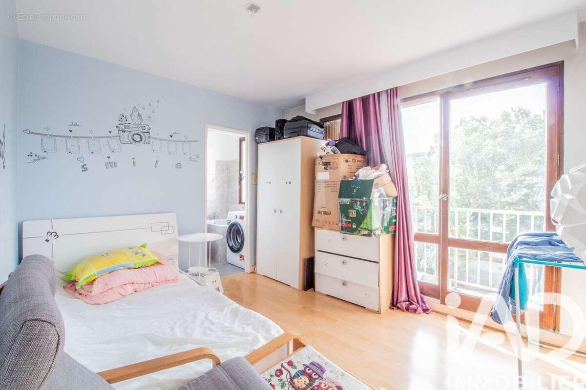 Photo 6 - Appartement à SAINT-DENIS