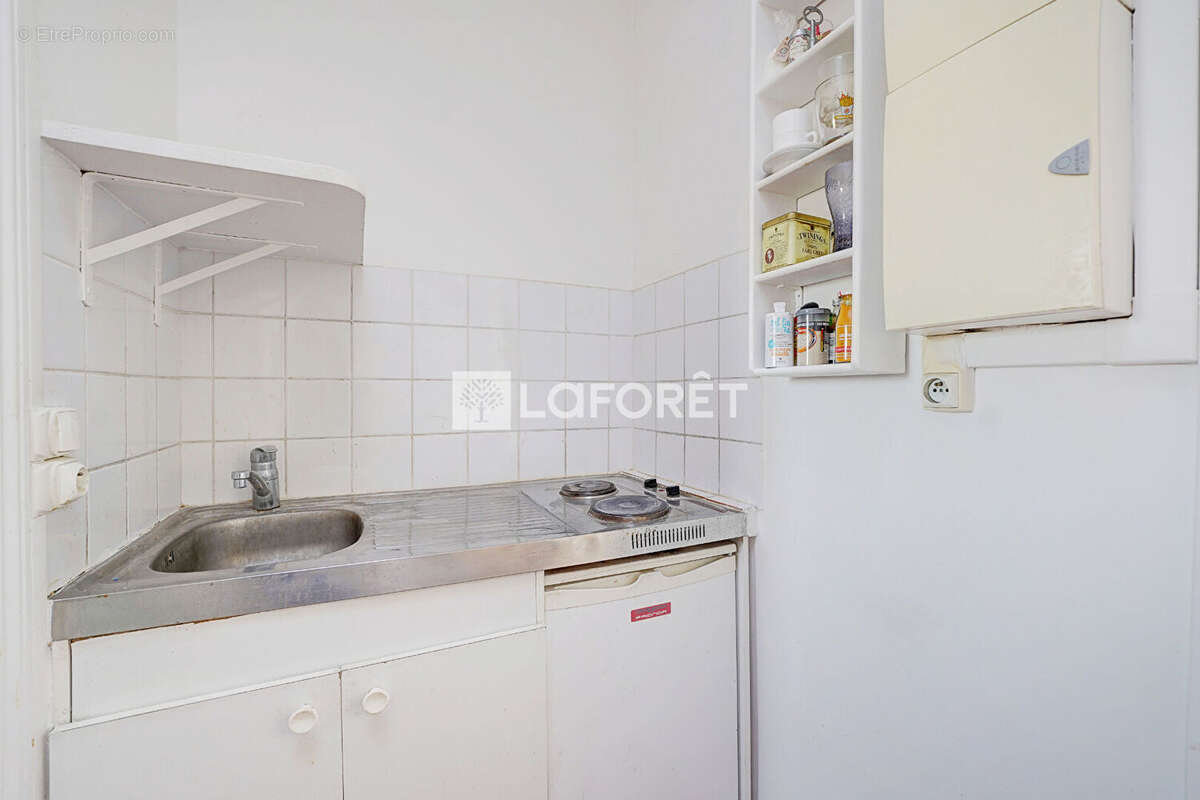 Appartement à PARIS-14E