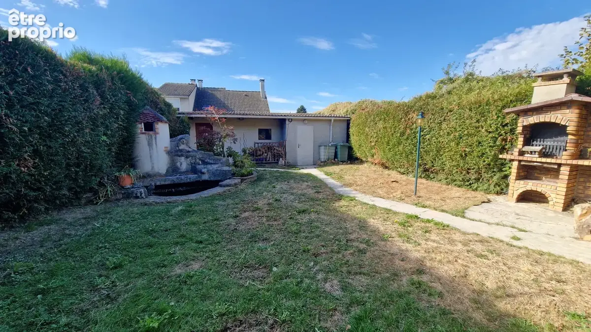 Maison familiale avec dépendance à Marly-la-Ville. - photo 9