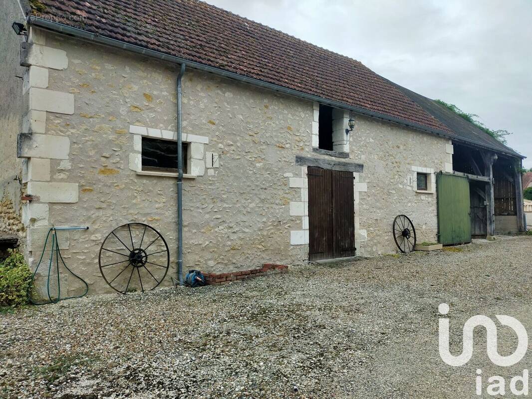 Photo 1 - Maison à LOCHE-SUR-INDROIS