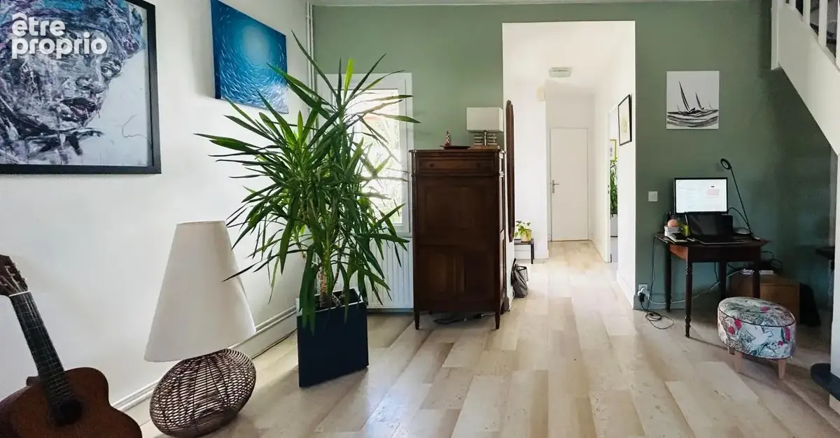 Maison 5 pièces 134 m² à vendre à La Jarrie (17220) - photo 3