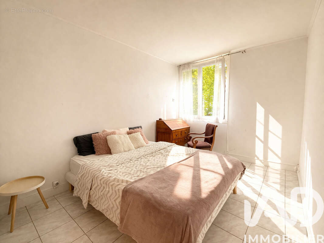 Photo 9 - Appartement à BOISSY-SAINT-LEGER