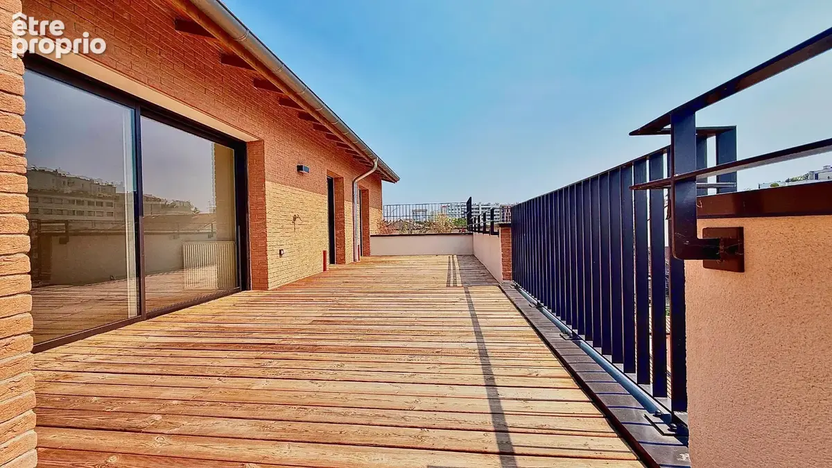 Dernier etage grande terrasse - photo 1