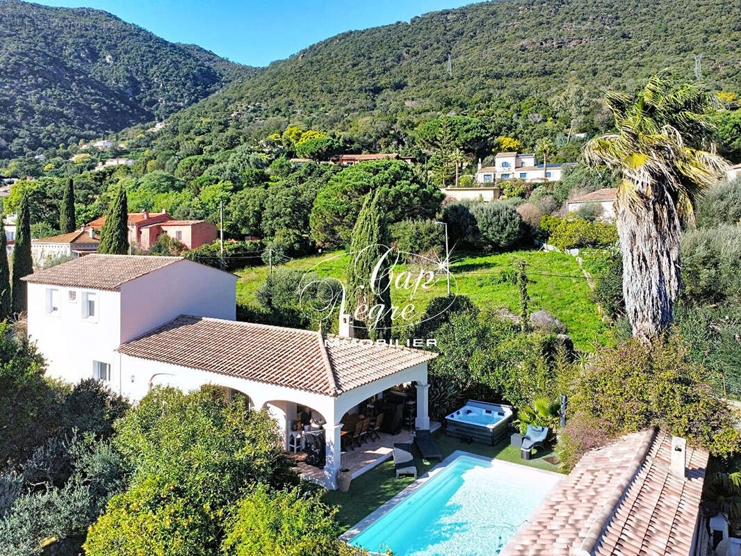 Maison à CAVALAIRE-SUR-MER