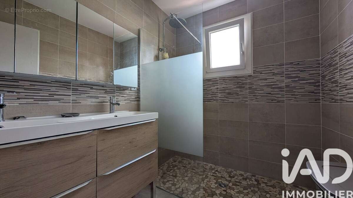 Photo 7 - Maison à SAINT-SAVIN