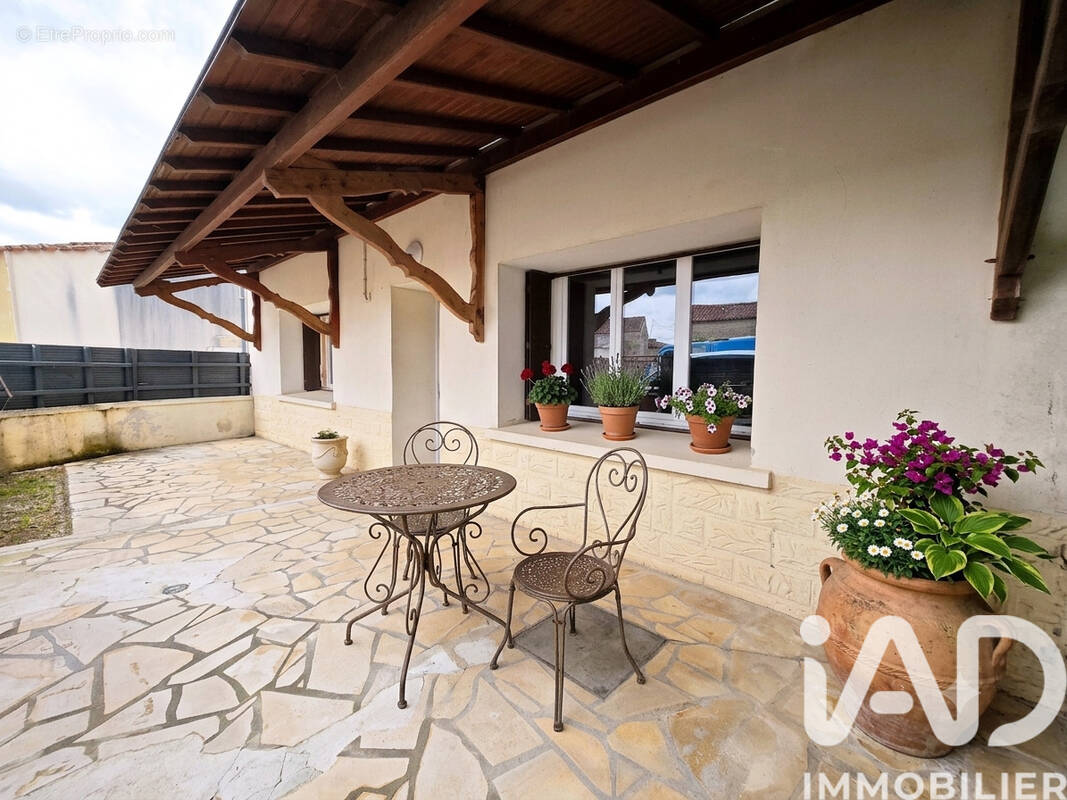 Photo 1 - Maison à LE GICQ