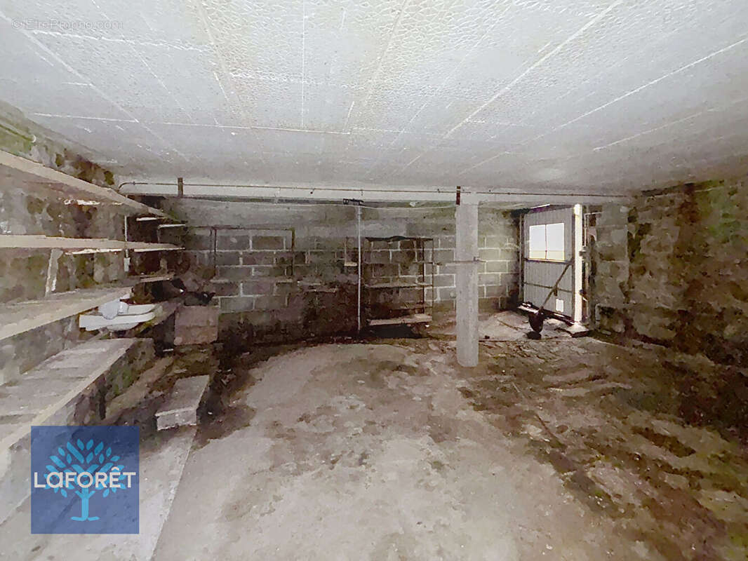 Maison à CHATILLON-EN-VENDELAIS