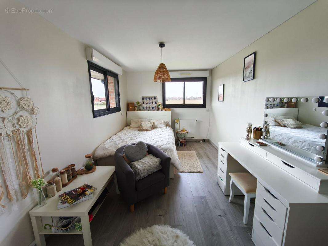 Maison à GONDECOURT