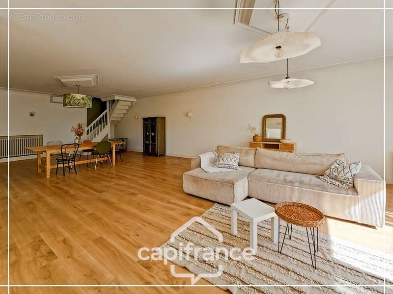 Maison à CASTELCULIER