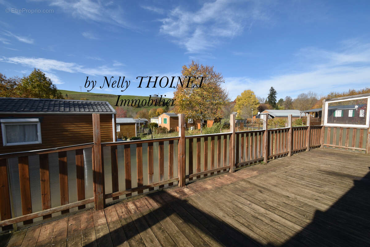 Maison à BESSE-ET-SAINT-ANASTAISE