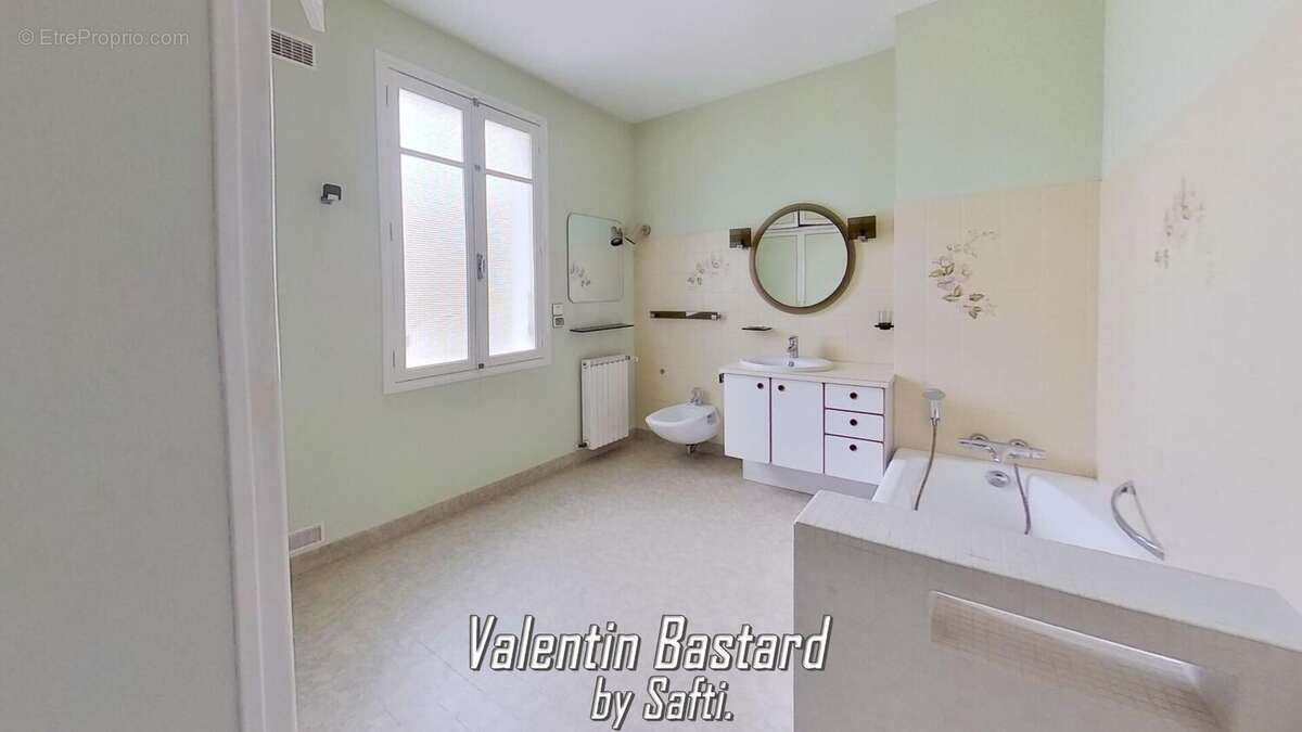 Maison 125 m² à Blere  - photo 5