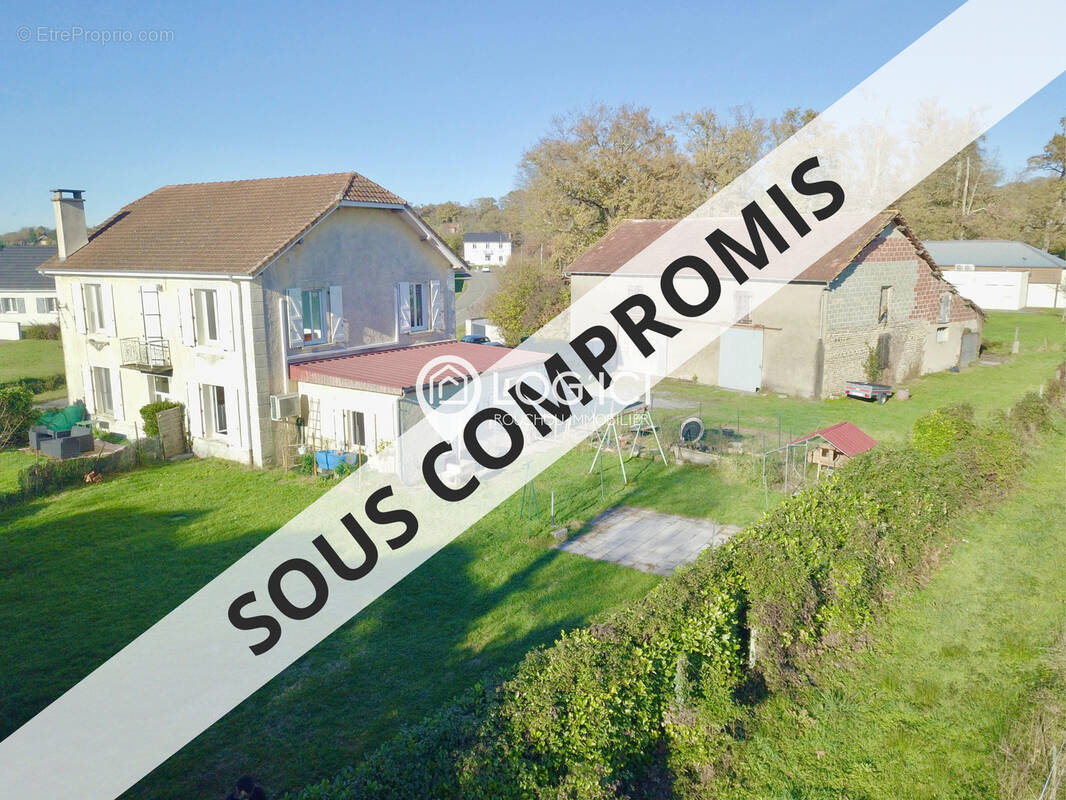 Maison à CAUBIOS-LOOS