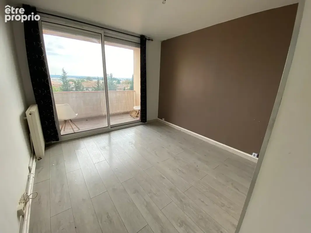 Appartement T3 72m2 avec terrasse, cave et garage à Nîmes Saint Césaire - photo 7