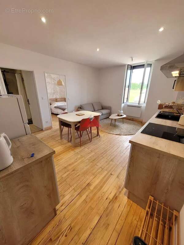 Appartement à LAC-DES-ROUGES-TRUITES
