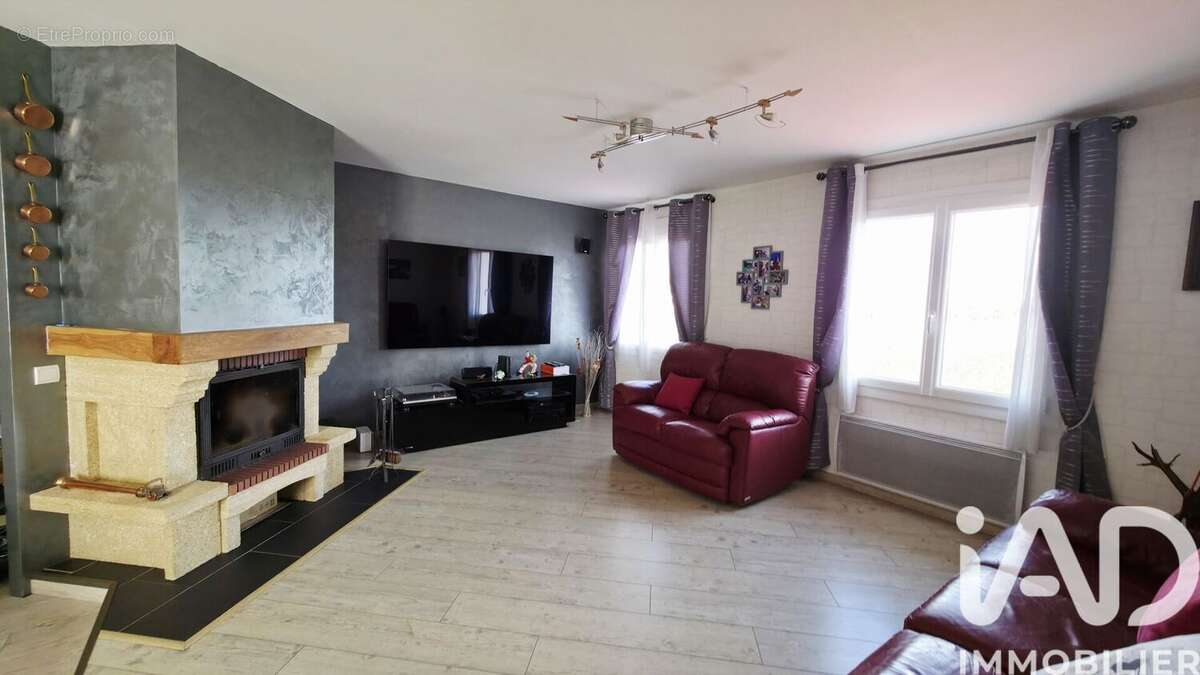 Maison 150 m² à Veauchette  - photo 5