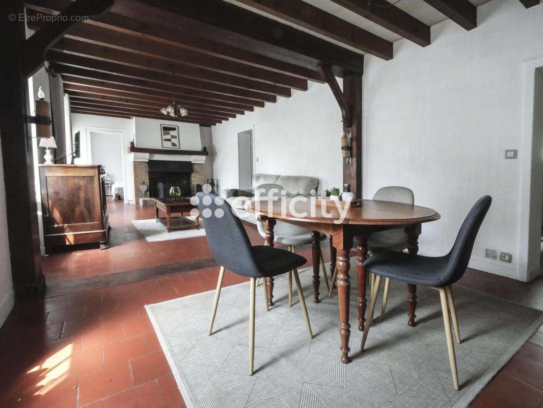 Maison 163 m² à Hinx  - photo 19