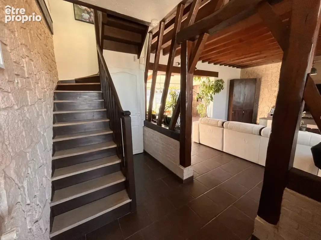 Charmante maison de 165 m² à hacqueville - photo 7