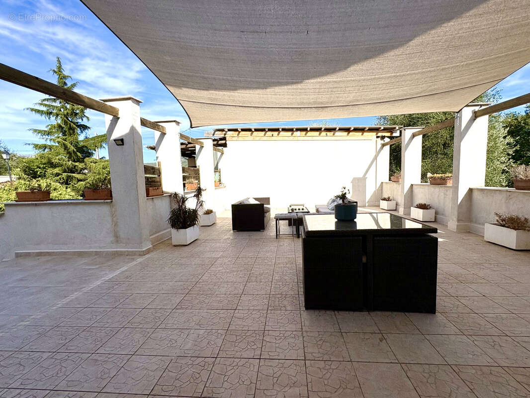 Appartement à LEVENS